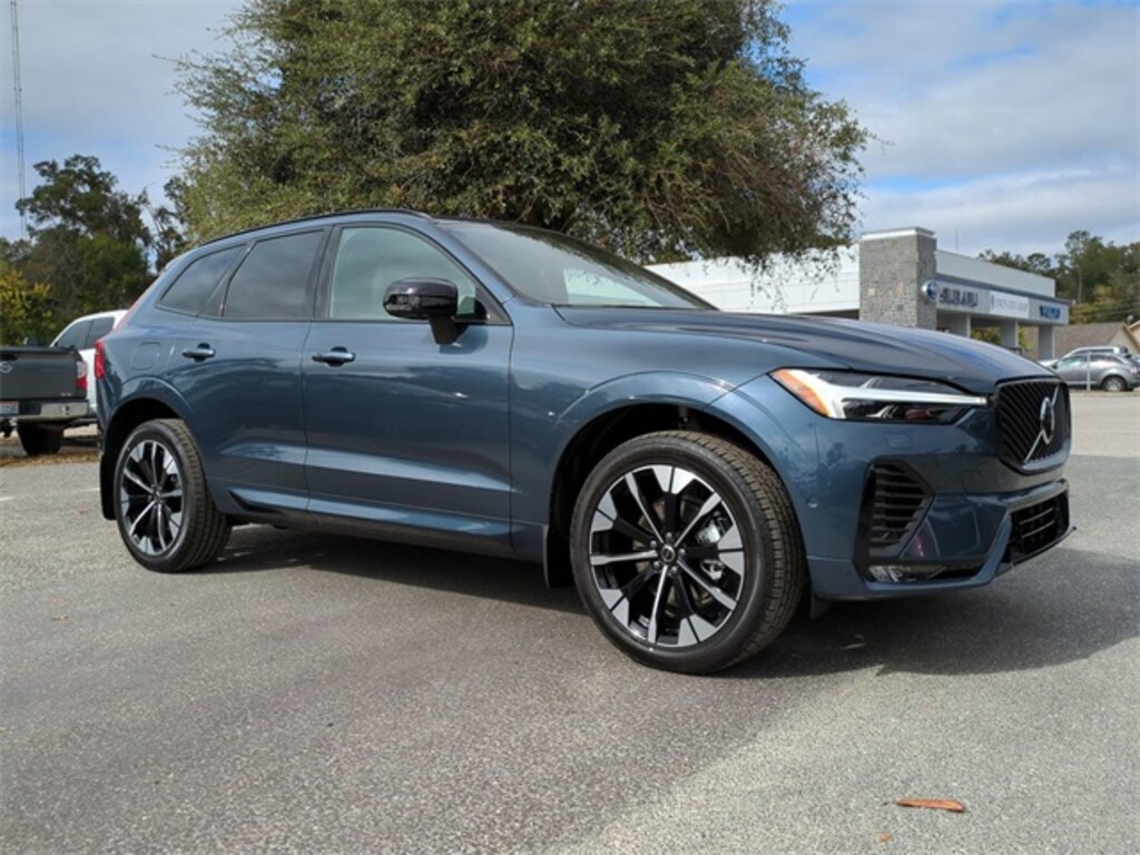 New 2026 Volvo XC60 B5 Plus SUV