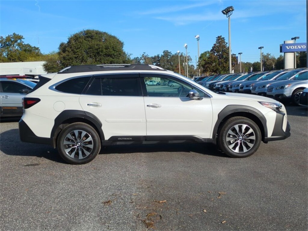 Used 2025 Subaru Outback Touring XT SUV