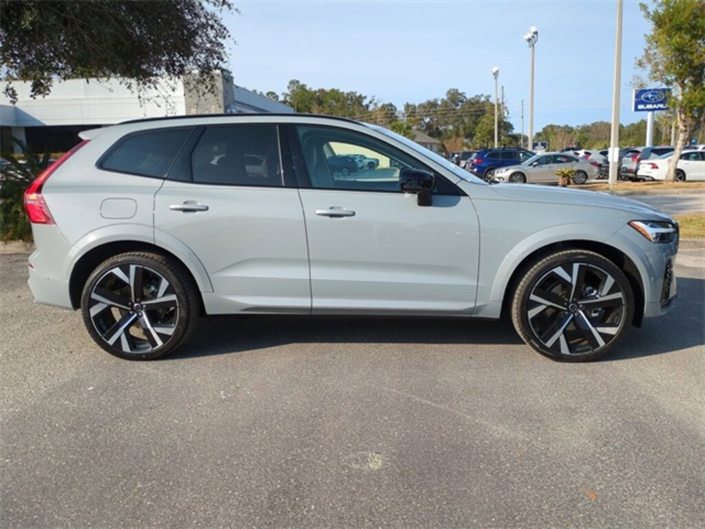 New 2026 Volvo XC60 B5 Ultra SUV