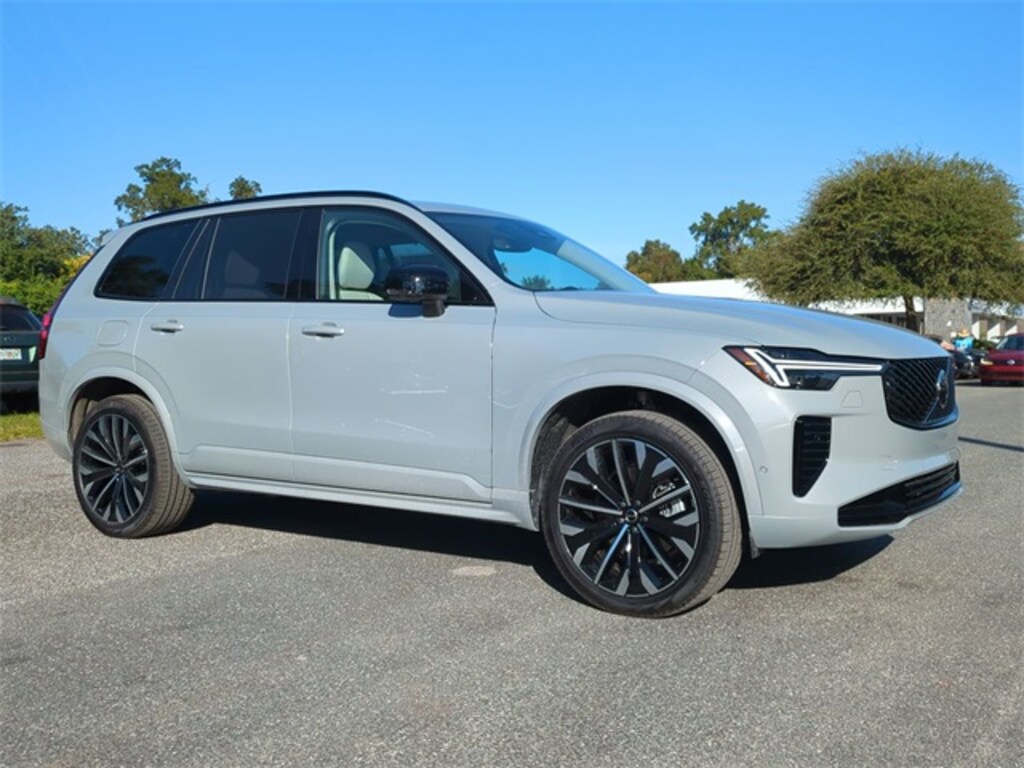 New 2026 Volvo XC90 B6 Ultra Dark Theme 6-Seater SUV