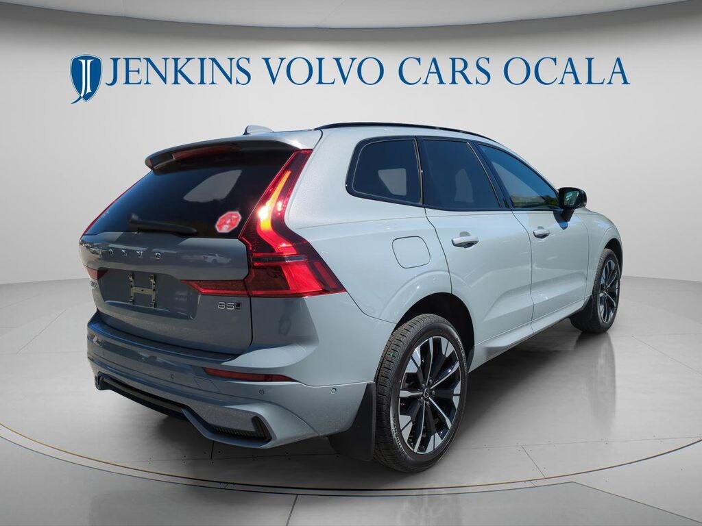 New 2026 Volvo XC60 B5 Plus SUV