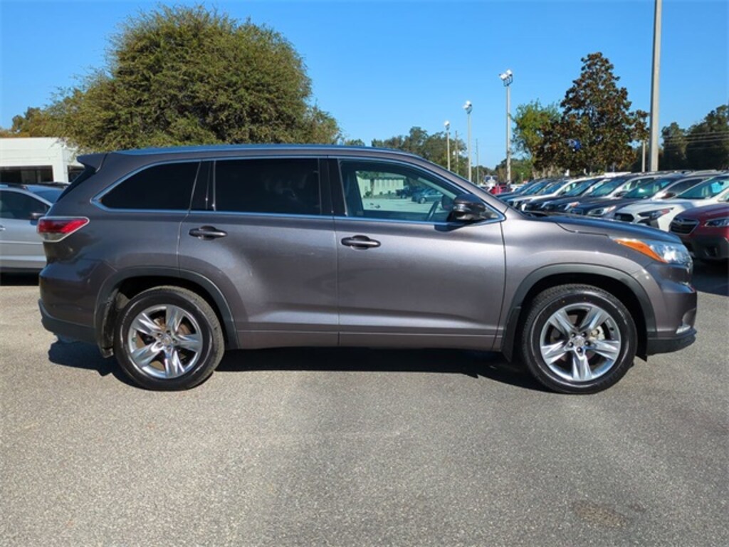 Used 2015 Toyota Highlander Limited SUV