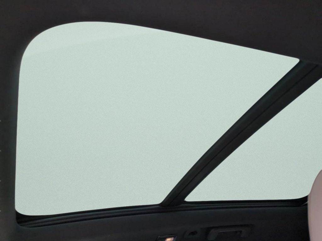 2026 Volvo XC90 Plus - Photo 18
