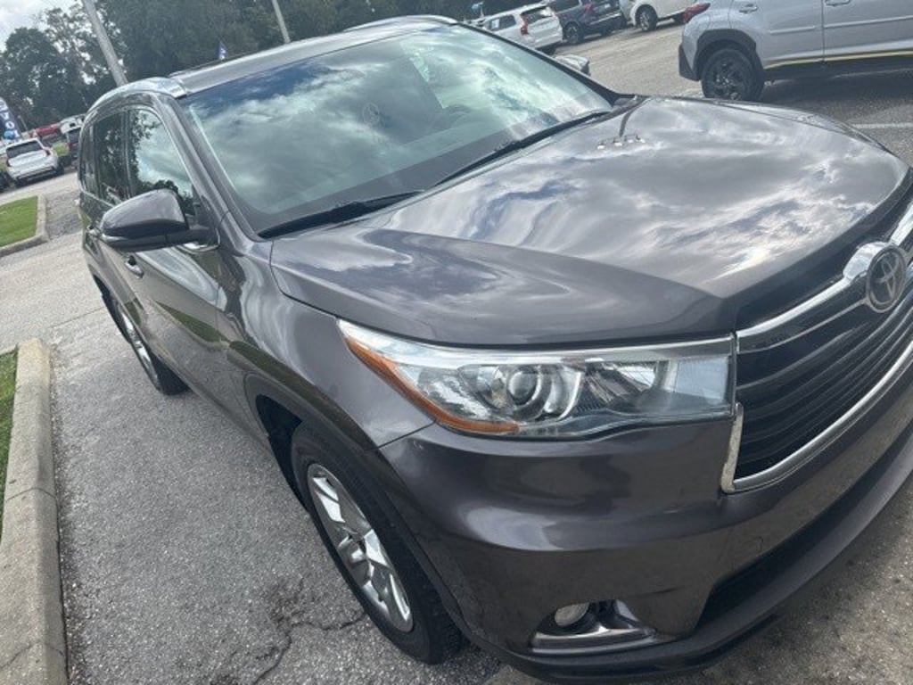 Used 2015 Toyota Highlander Limited SUV