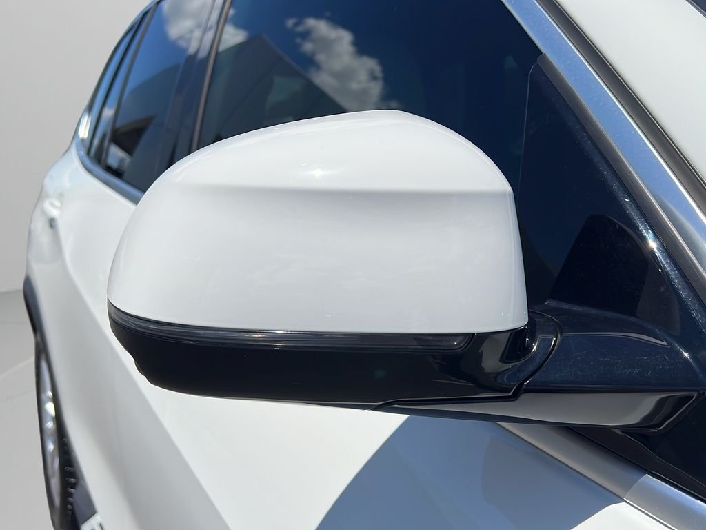 2023 BMW X5 45e - Photo 11
