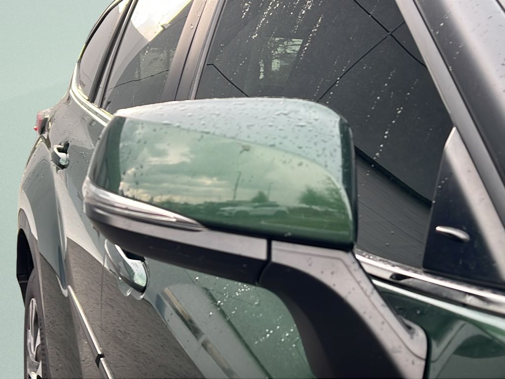 2023 Toyota Highlander XLE - Photo 26