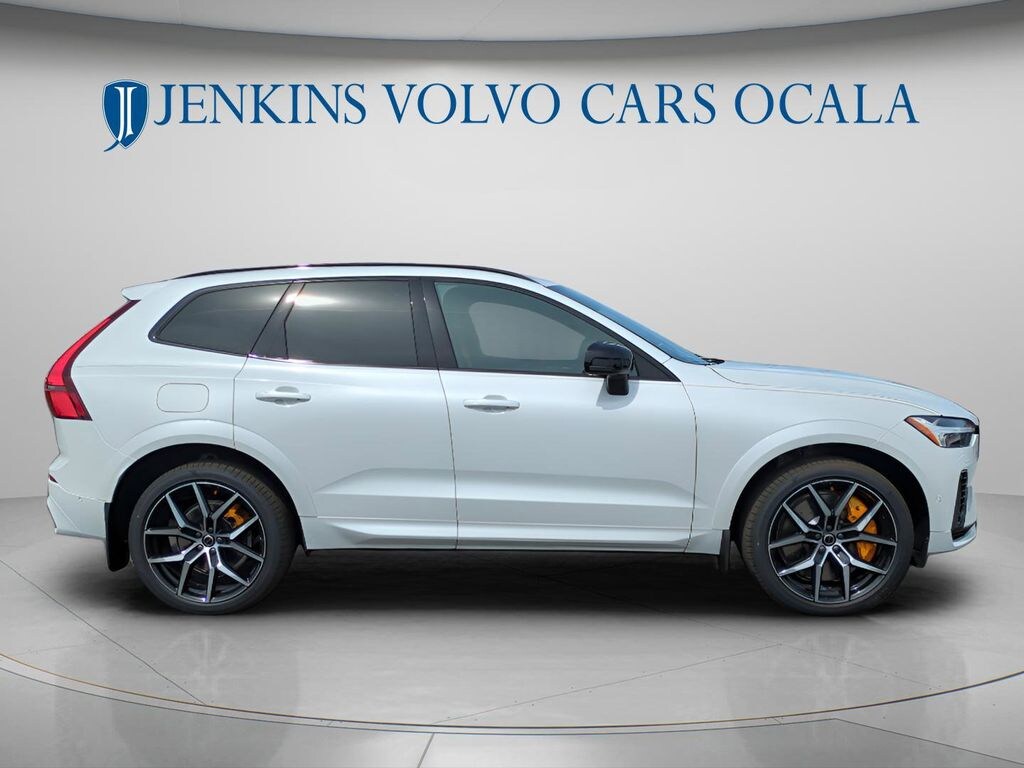 New 2026 Volvo XC60 plug-in hybrid T8 Polestar Engineered SUV