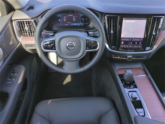 2026 Volvo V60 Cross Country Plus - Photo 15