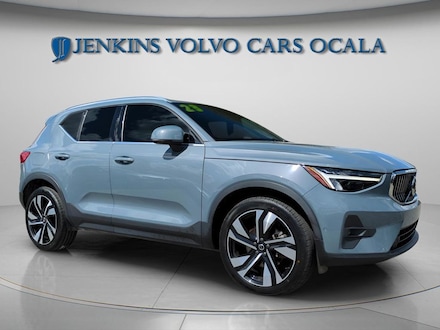 2023 Volvo XC40 B5 Plus Bright Theme SUV