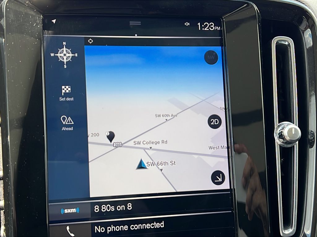 2021 Volvo XC40 Momentum - Photo 21