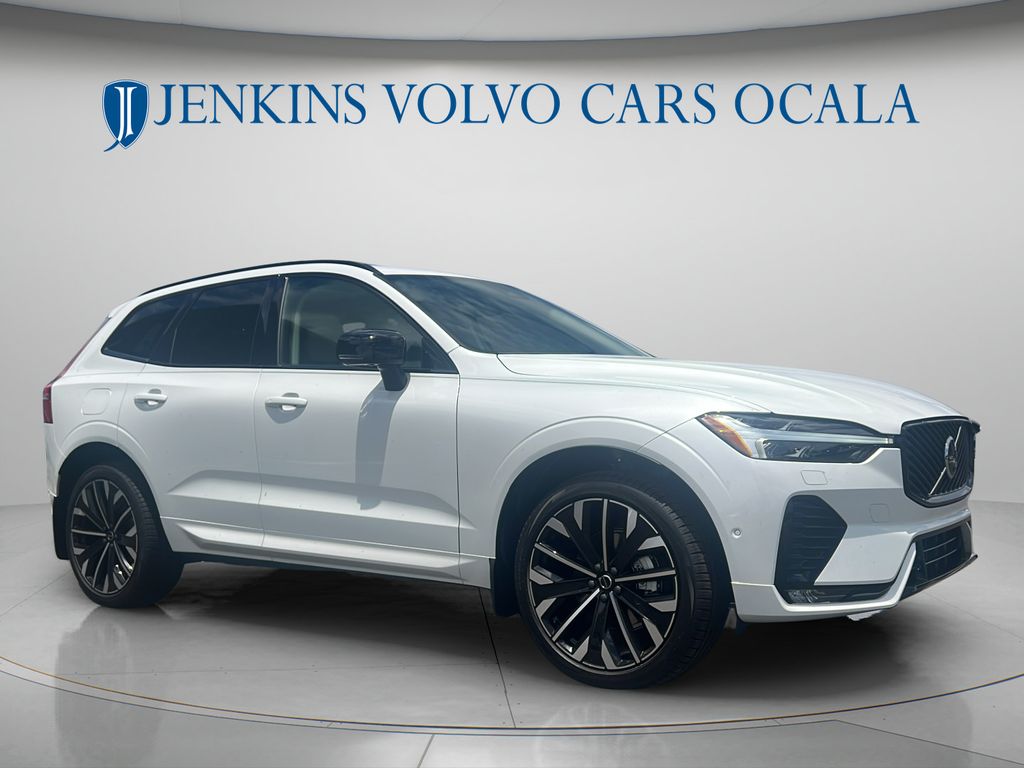 2026 Volvo XC60 B5 Ultra
