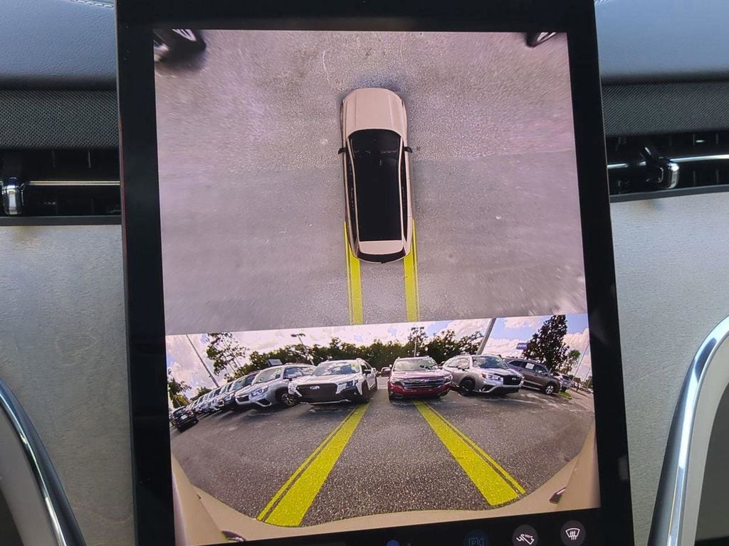 2025 Volvo EX90 Ultra - Photo 19