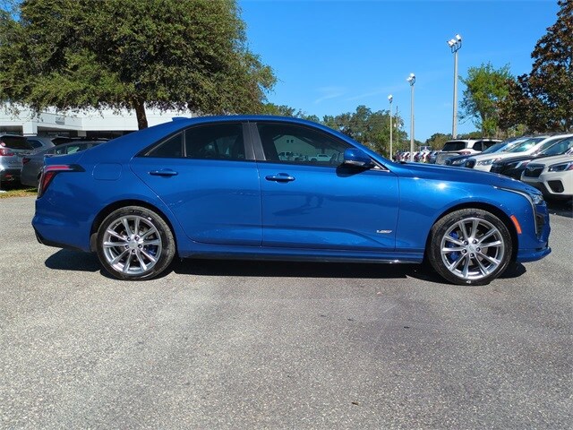 2022 Cadillac CT4 photo 3