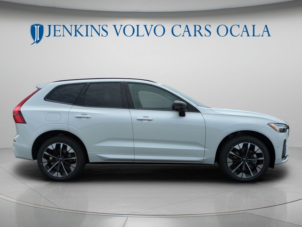 New 2026 Volvo XC60 B5 Plus SUV