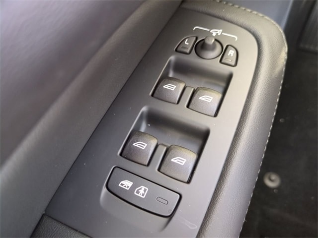 2026 Volvo V60 Cross Country Plus - Photo 24