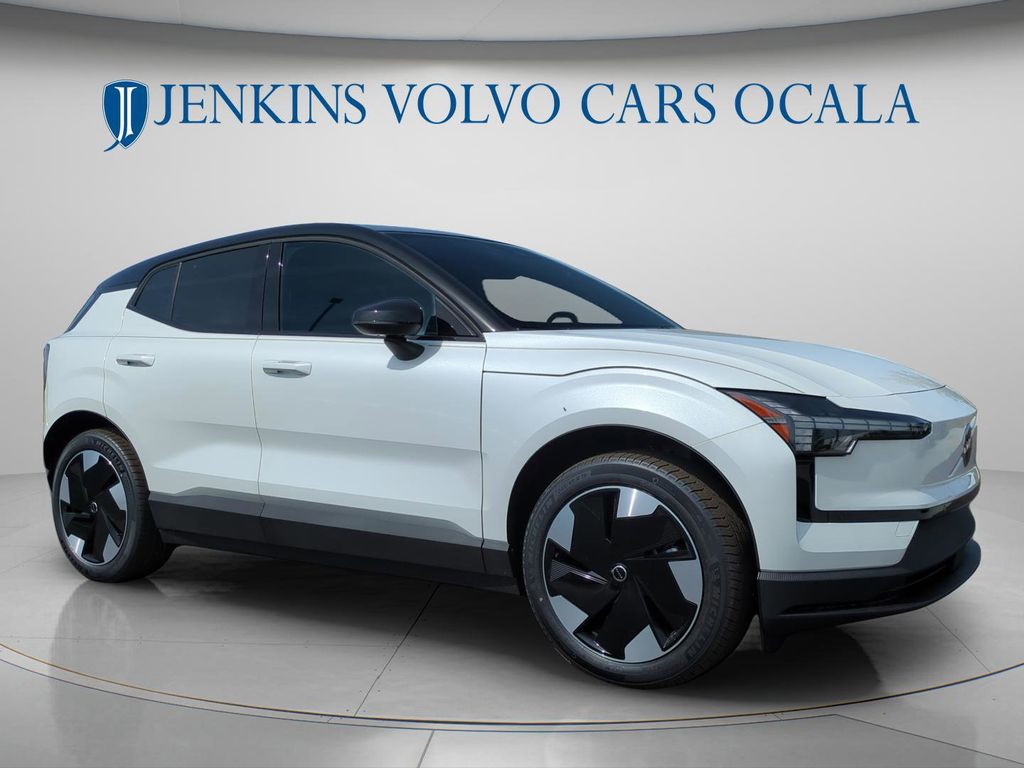2026 Volvo EX30 Single Motor Plus's photo