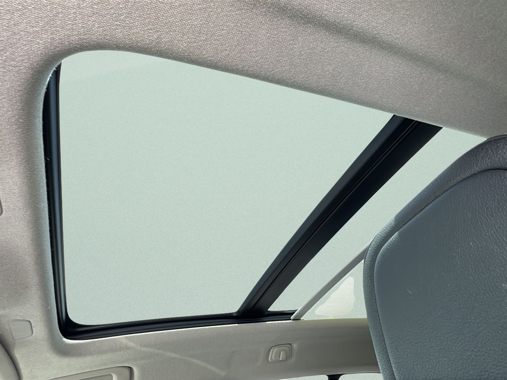 2021 Volvo XC40 Momentum - Photo 19