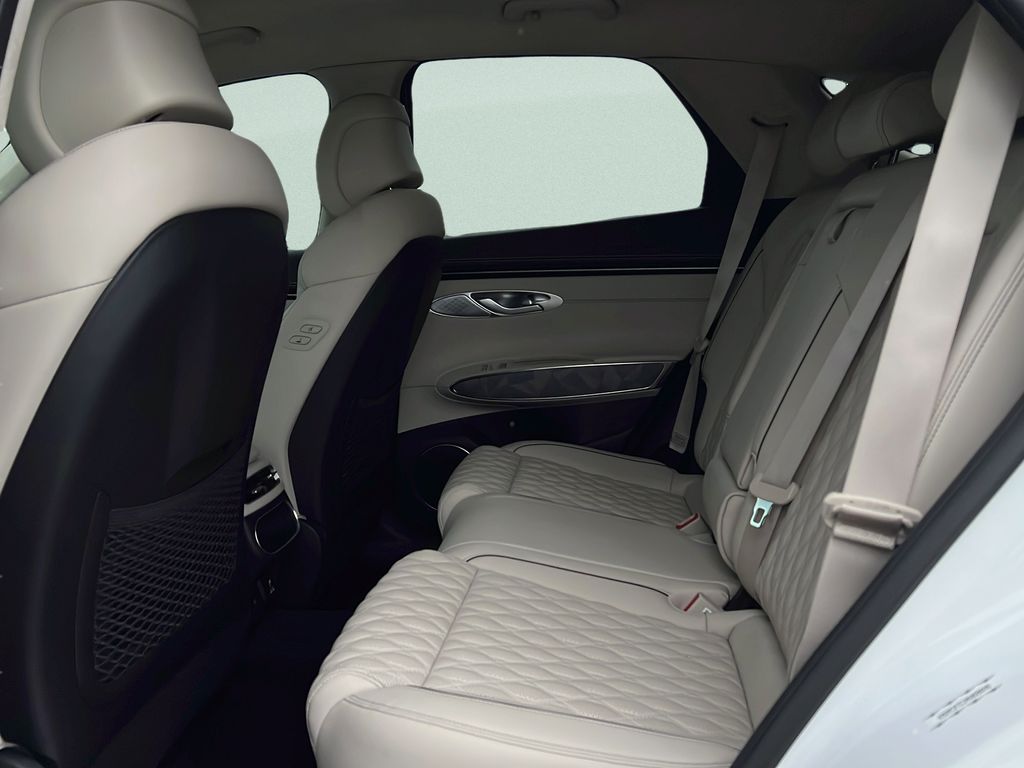 2022 GENESIS GV70 Sport - Photo 10
