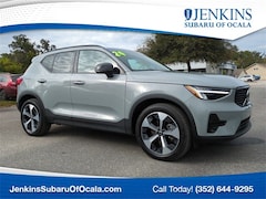2024 Volvo XC40 B5 Core SUV