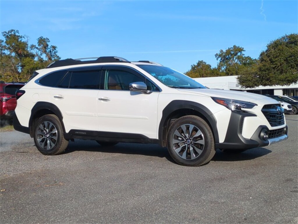 Used 2025 Subaru Outback Touring XT SUV