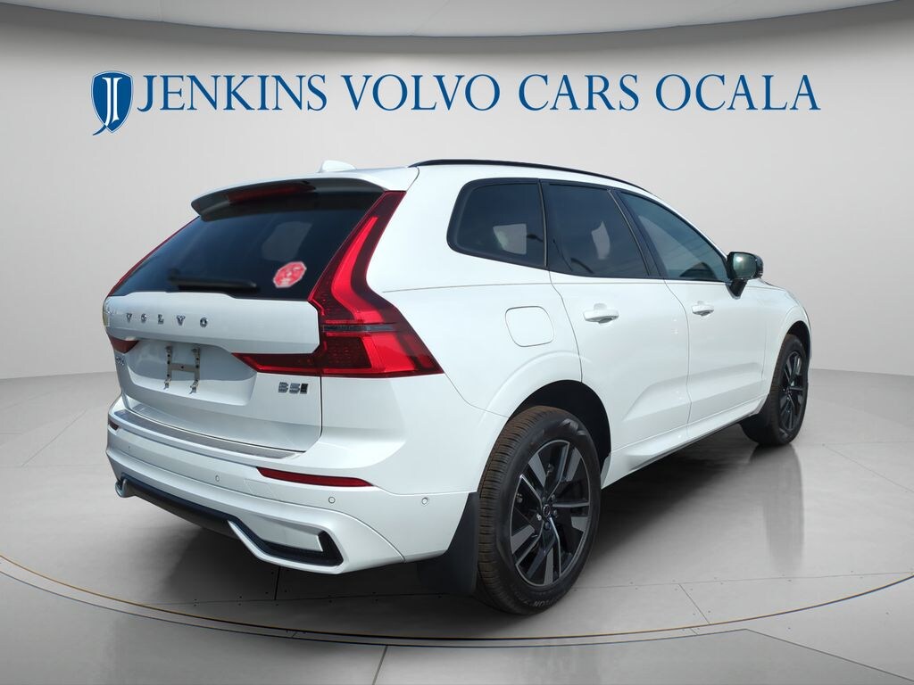 New 2026 Volvo XC60 B5 Plus SUV