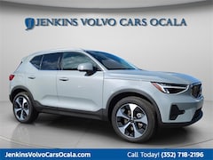 2025 Volvo XC40 B5 Core Bright Theme AWD SUV