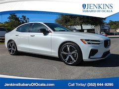 2024 Volvo S60 B5 Core Dark Theme Sedan