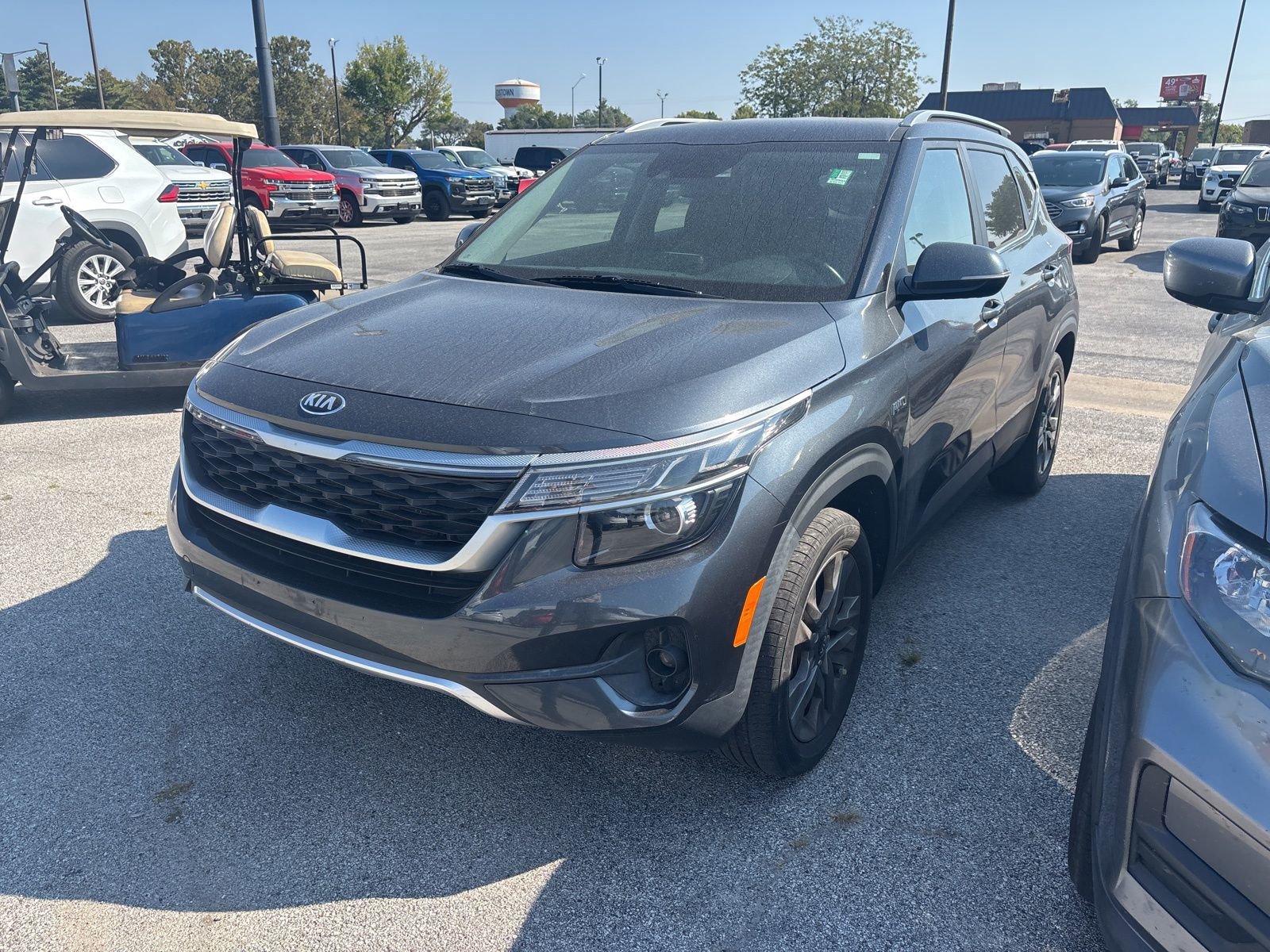 Used 2021 Kia Seltos S with VIN KNDEUCAA8M7070197 for sale in Beardstown, IL