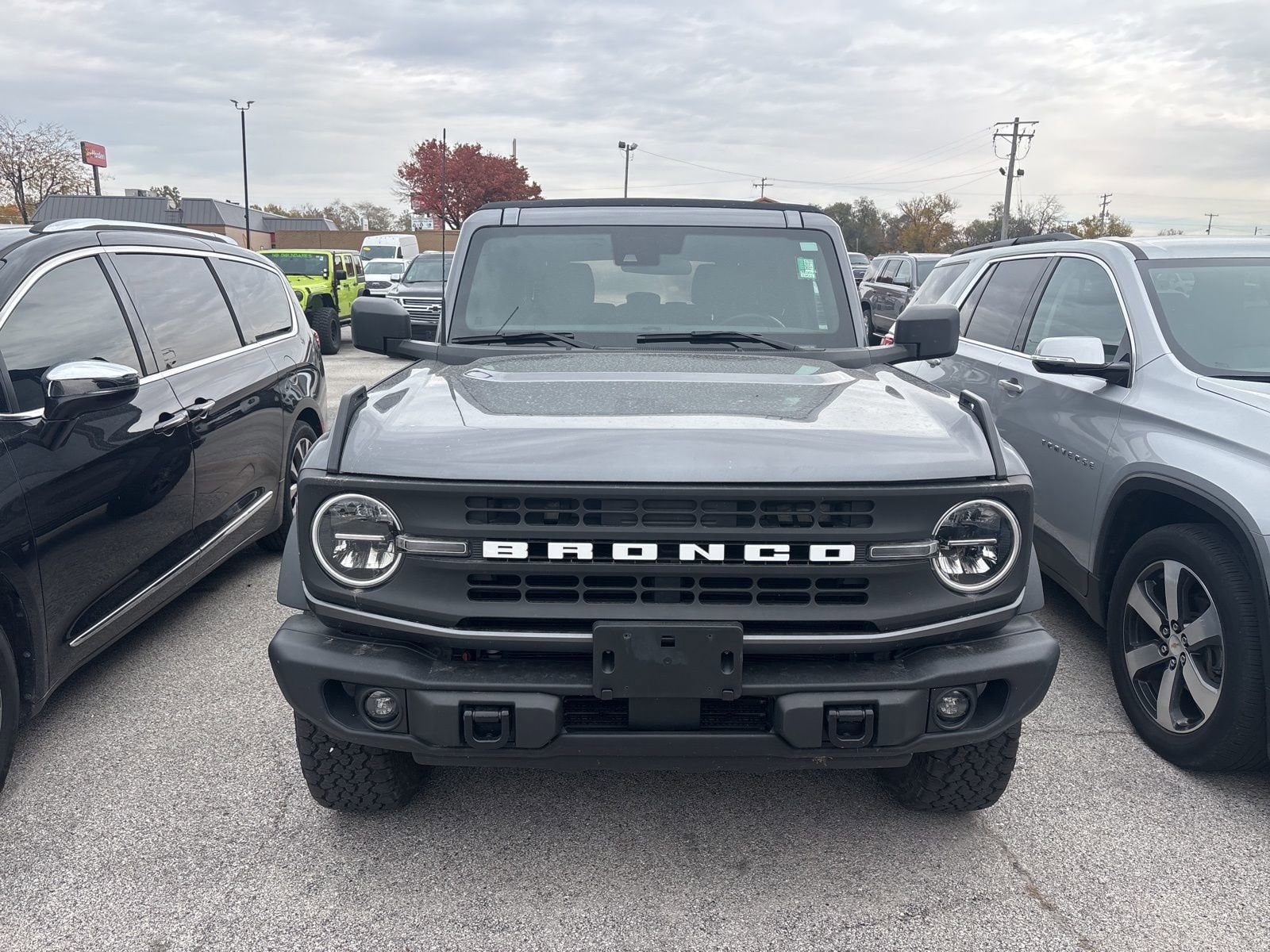 2023 Ford Bronco Black Diamond's photo