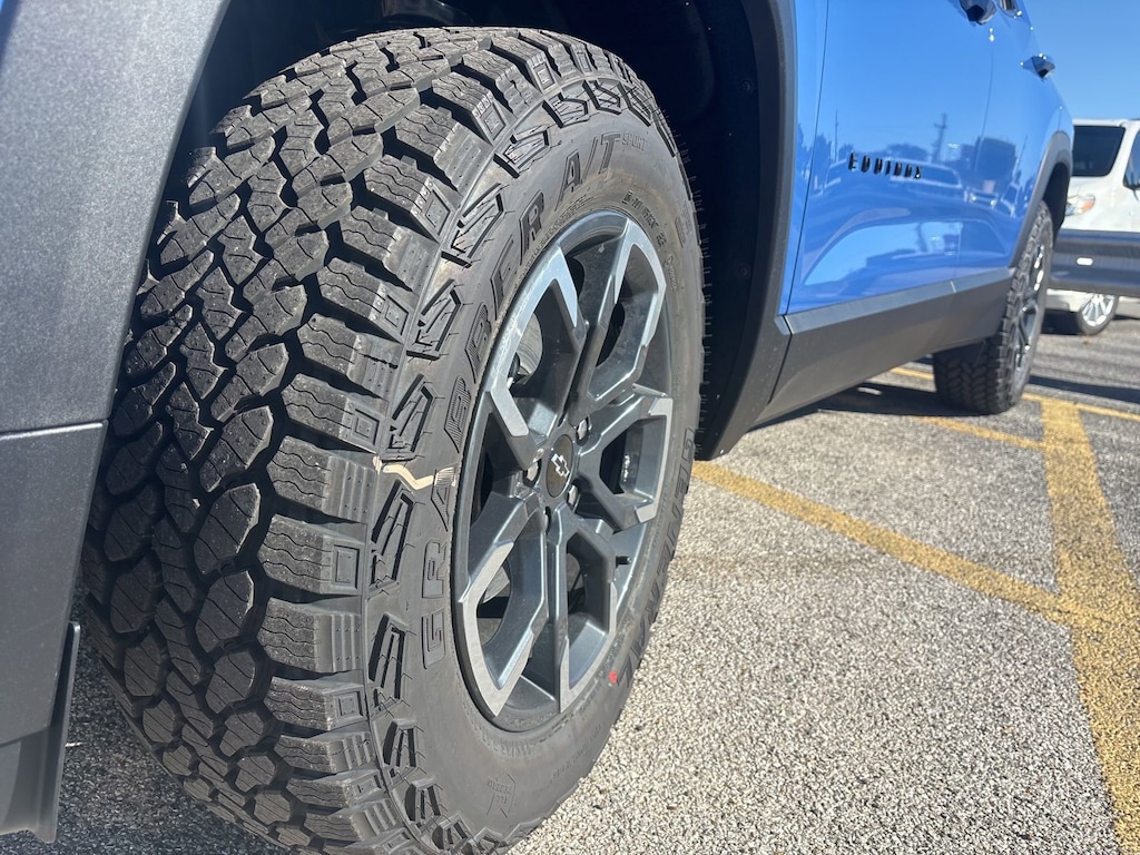 New 2026 Chevrolet Equinox Activ SUV