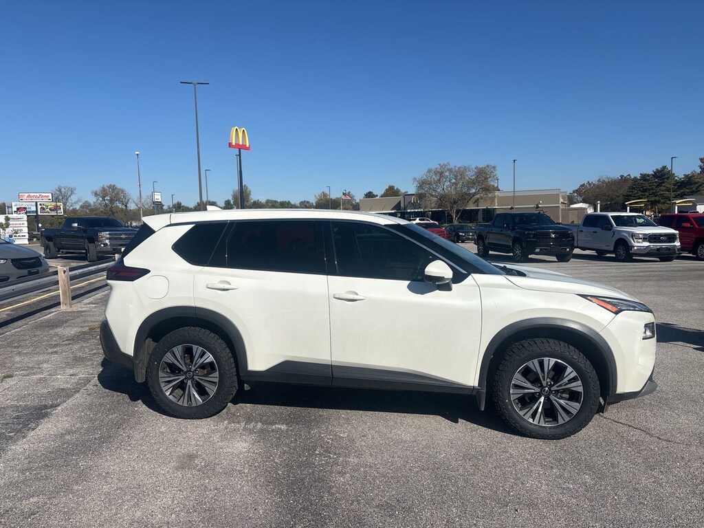 Used 2021 Nissan Rogue SV