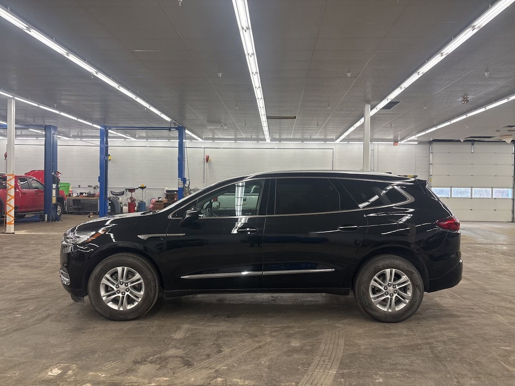 Used 2021 Buick Enclave Essence SUV