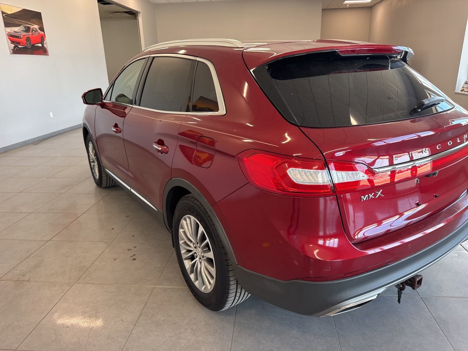 Used 2016 Lincoln MKX Select with VIN 2LMTJ6KR7GBL39890 for sale in Beardstown, IL