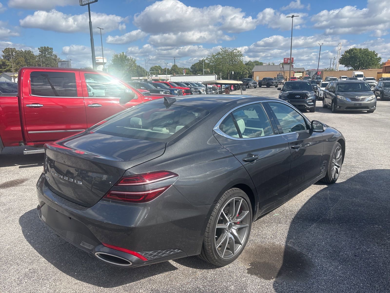 2025 Genesis G70 2.5T photo 4