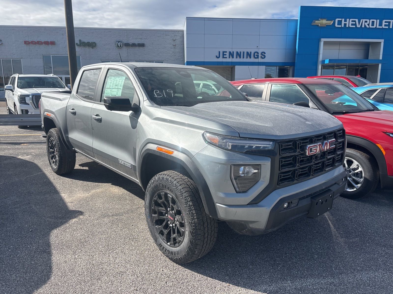 2026 Gmc Canyon Elevation photo 2