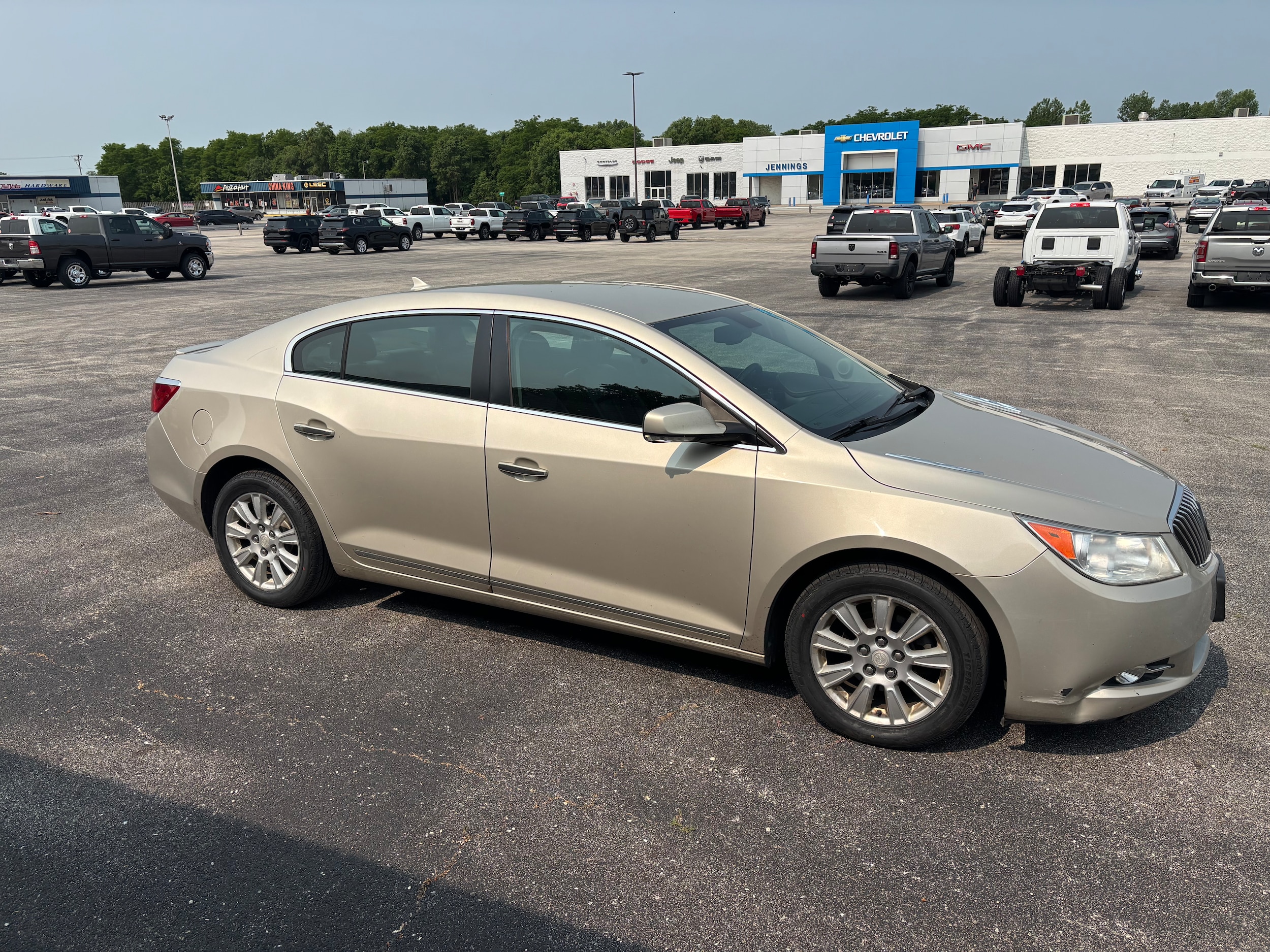 Used 2013 Buick LaCrosse Leather with VIN 1G4GC5ER4DF197456 for sale in Beardstown, IL