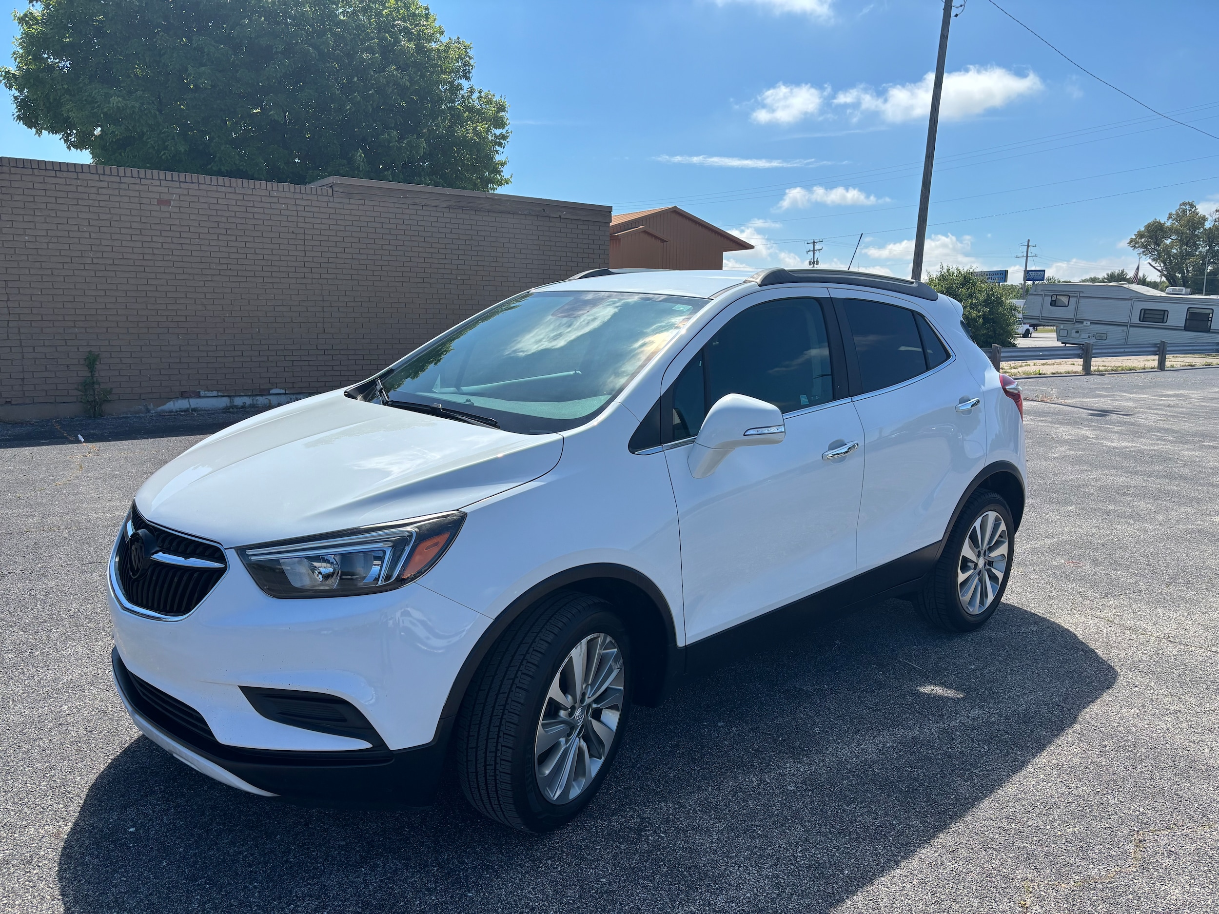 Used 2017 Buick Encore Preferred with VIN KL4CJASB1HB154919 for sale in Beardstown, IL