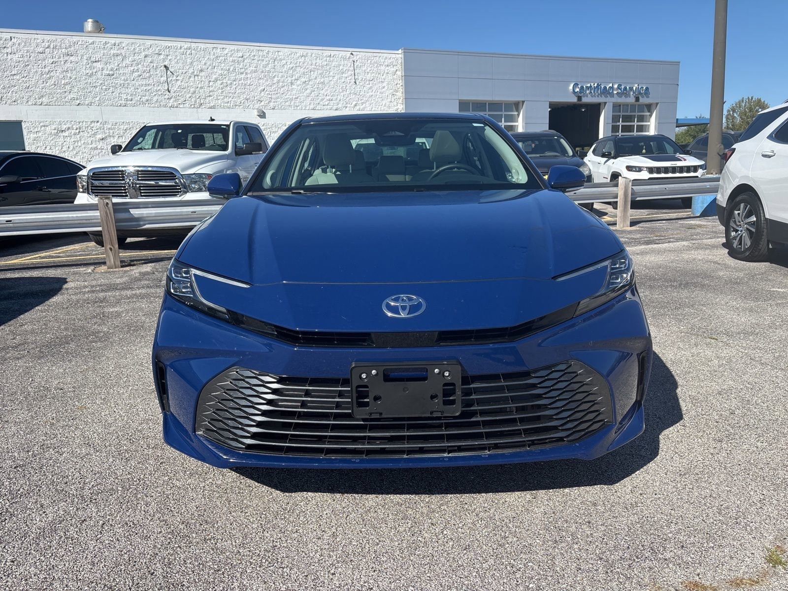 2025 Toyota Camry XLE's photo