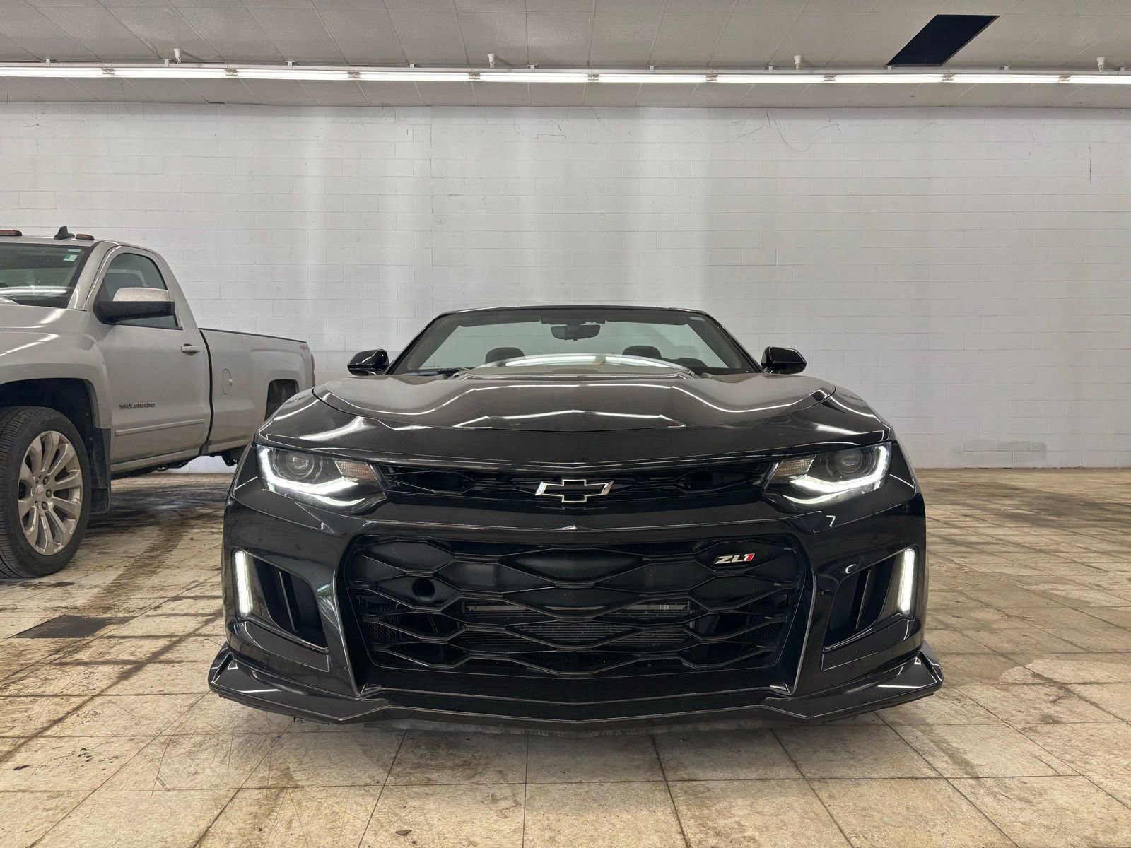 2022 Chevrolet Camaro ZL1's photo