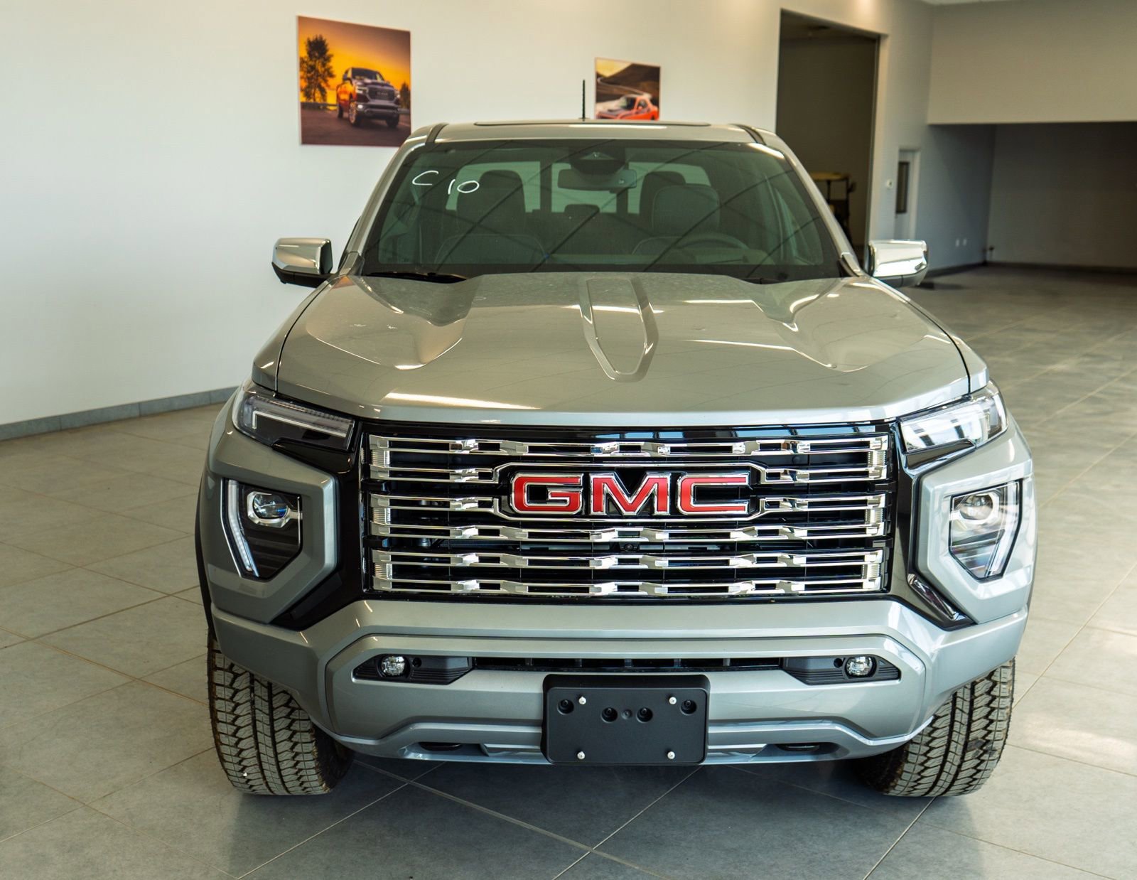 2026 Gmc Canyon Denali photo 3