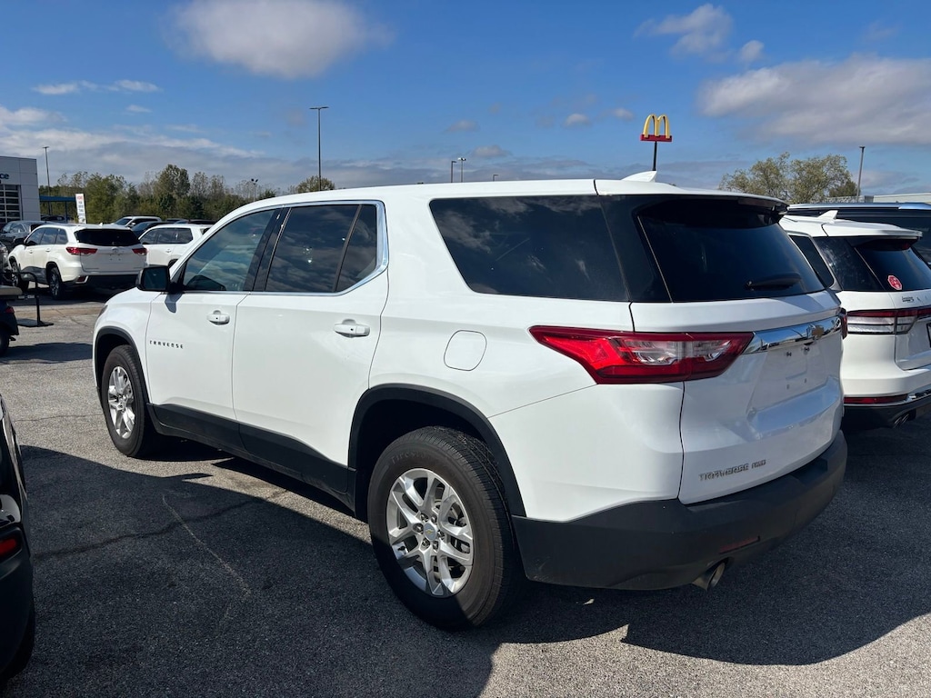 Used 2021 Chevrolet Traverse LS SUV