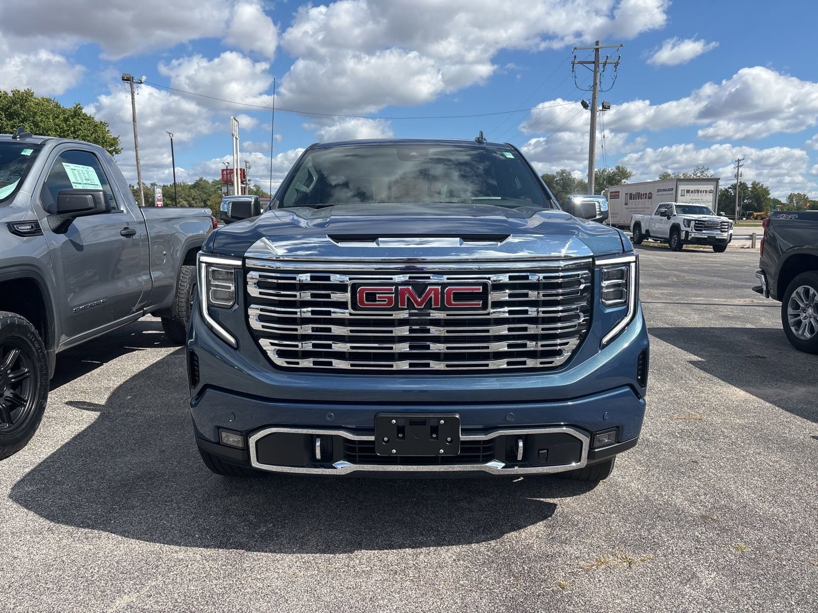2026 GMC Sierra 1500 Denali's photo