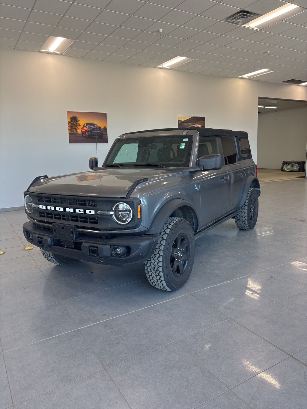 Used 2023 Ford Bronco SUV
