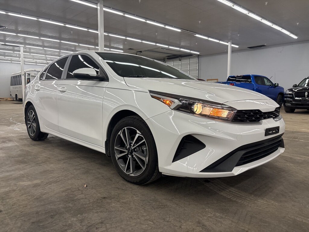 Used 2023 Kia Forte LXS Sedan