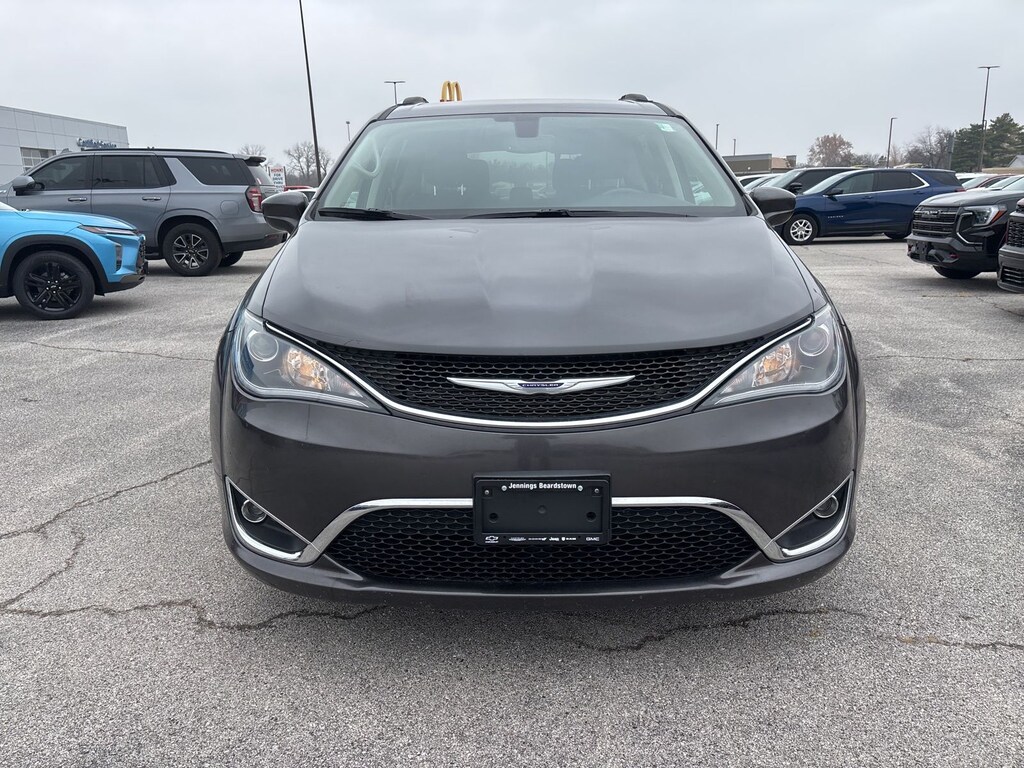 Used 2020 Chrysler Pacifica Touring L Van Passenger Van