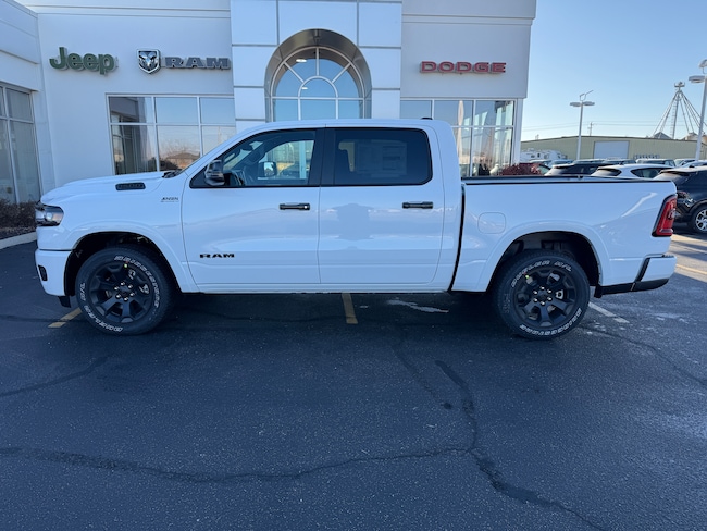 2026 Ram 1500 BIG HORN CREW CAB 4X4 5'7 BOX Pickup