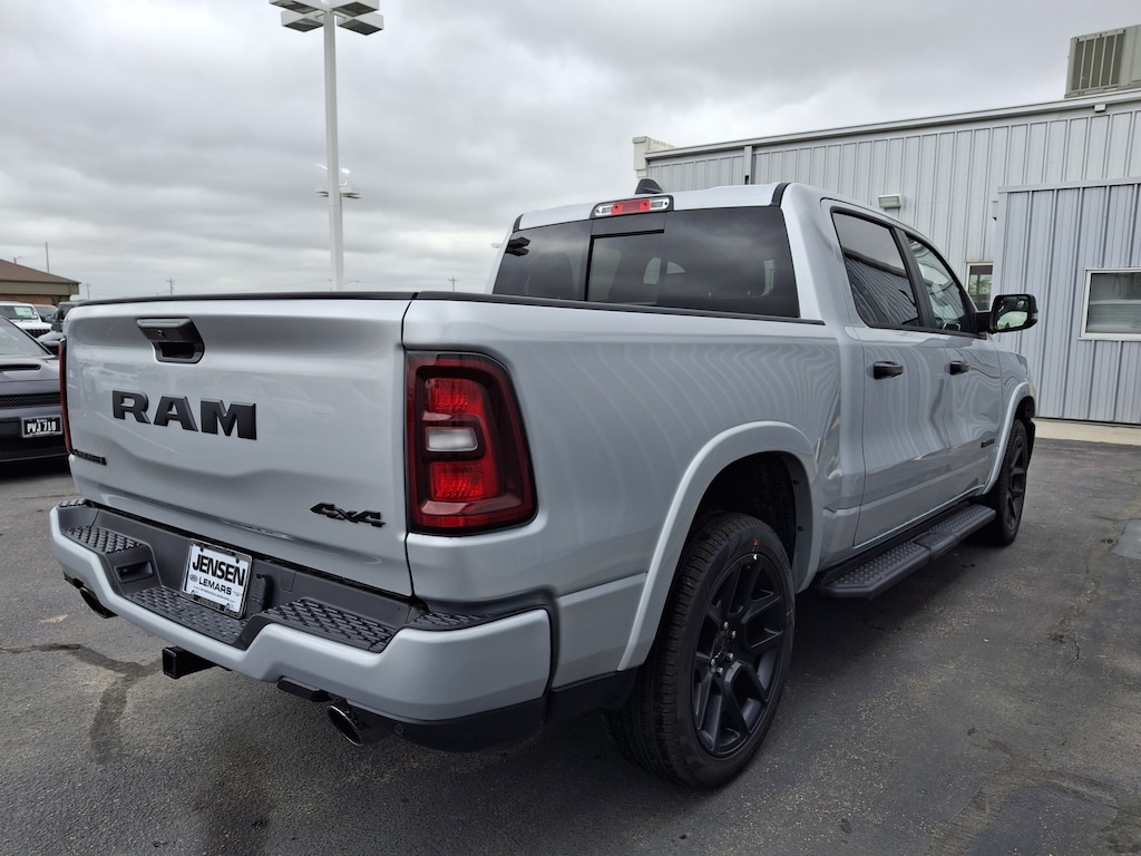 New 2026 Ram 1500 LARAMIE CREW CAB 4X4 5'7 BOX Pickup