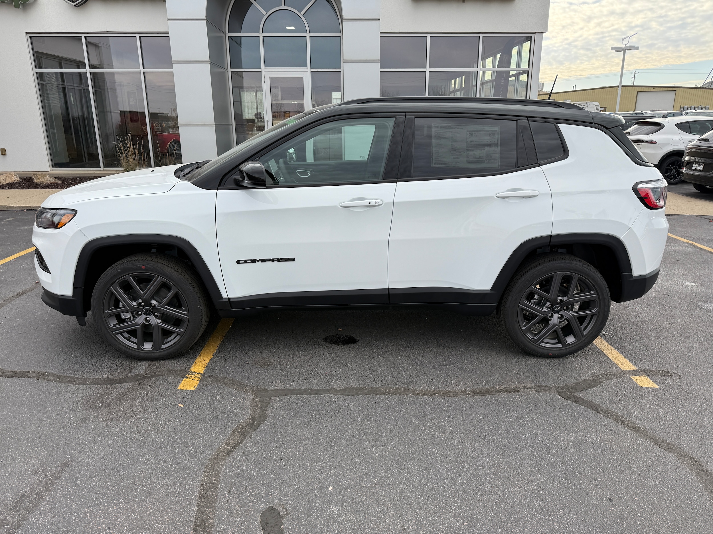 2026 Jeep Compass Limited Altitude's photo