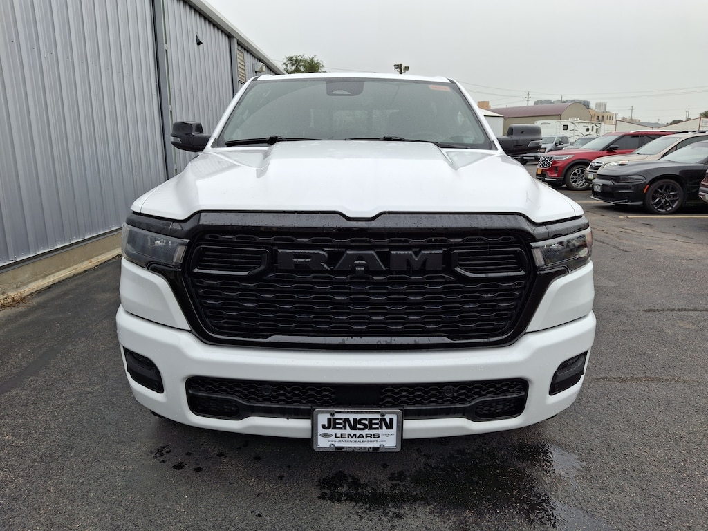 New 2027 Ram 1500 BIG HORN CREW CAB 4X4 5'7 BOX Pickup