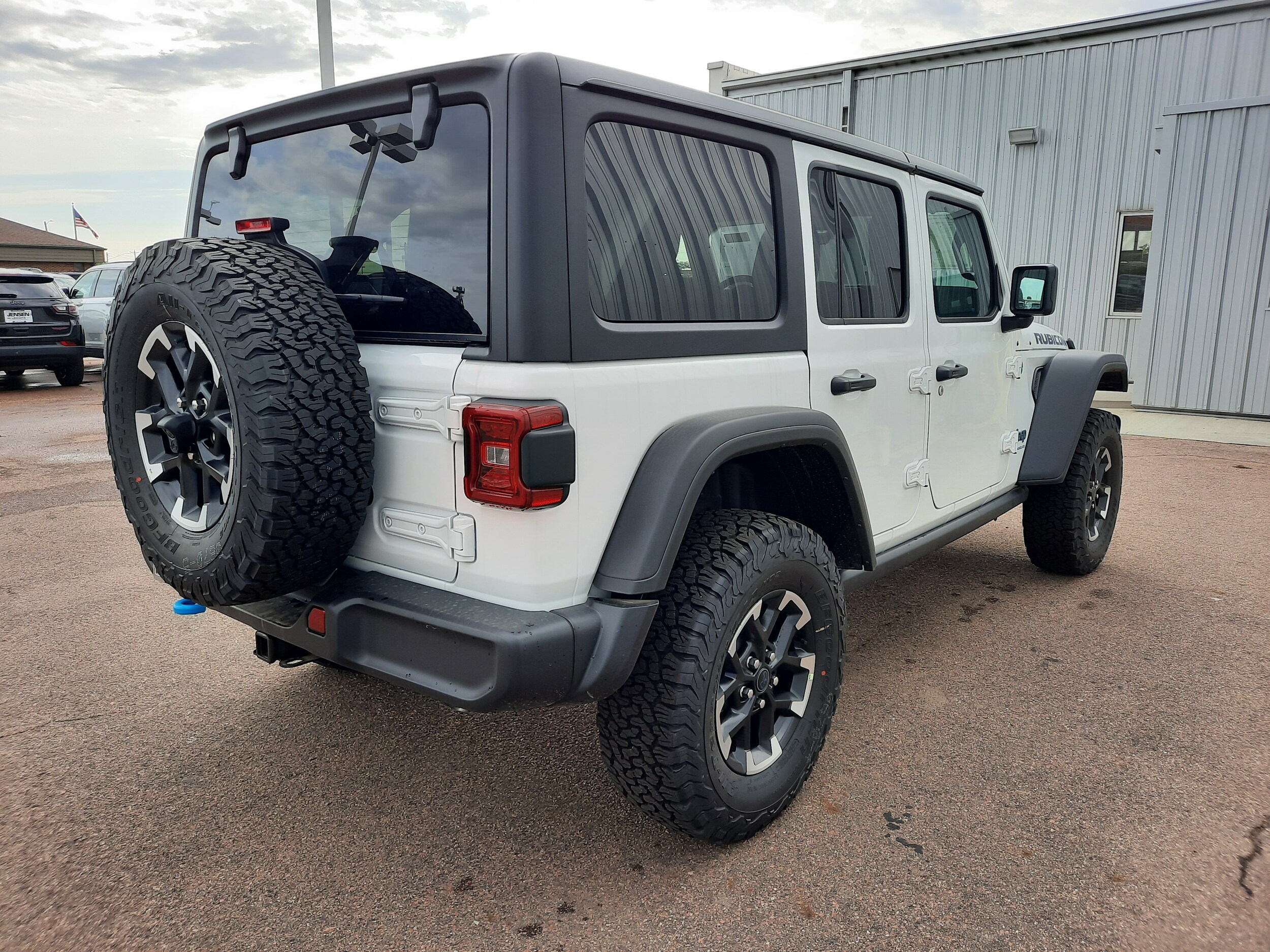 2024 Jeep Wrangler 4xe Rubicon photo 3